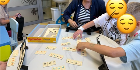 Powiększ grafikę: 10-pazdziernika-dzien-gier-planszowych-z-rummikub-668588.jpg