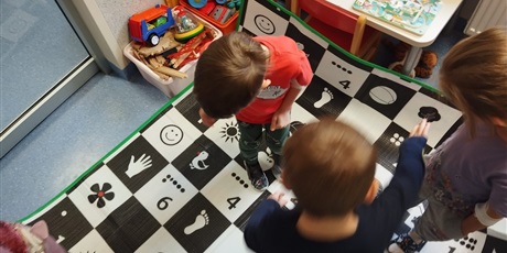 Powiększ grafikę: mindfulness-trening-uwaznosci-i-medytacji-668594.jpg