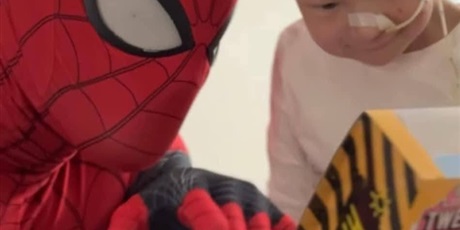 Powiększ grafikę: niezwykle-odwiedziny-668651.jpg