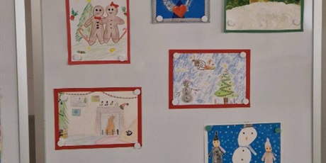 Powiększ grafikę: wystawa-prac-o-tematyce-swiateczno-zimowej-668683.jpg
